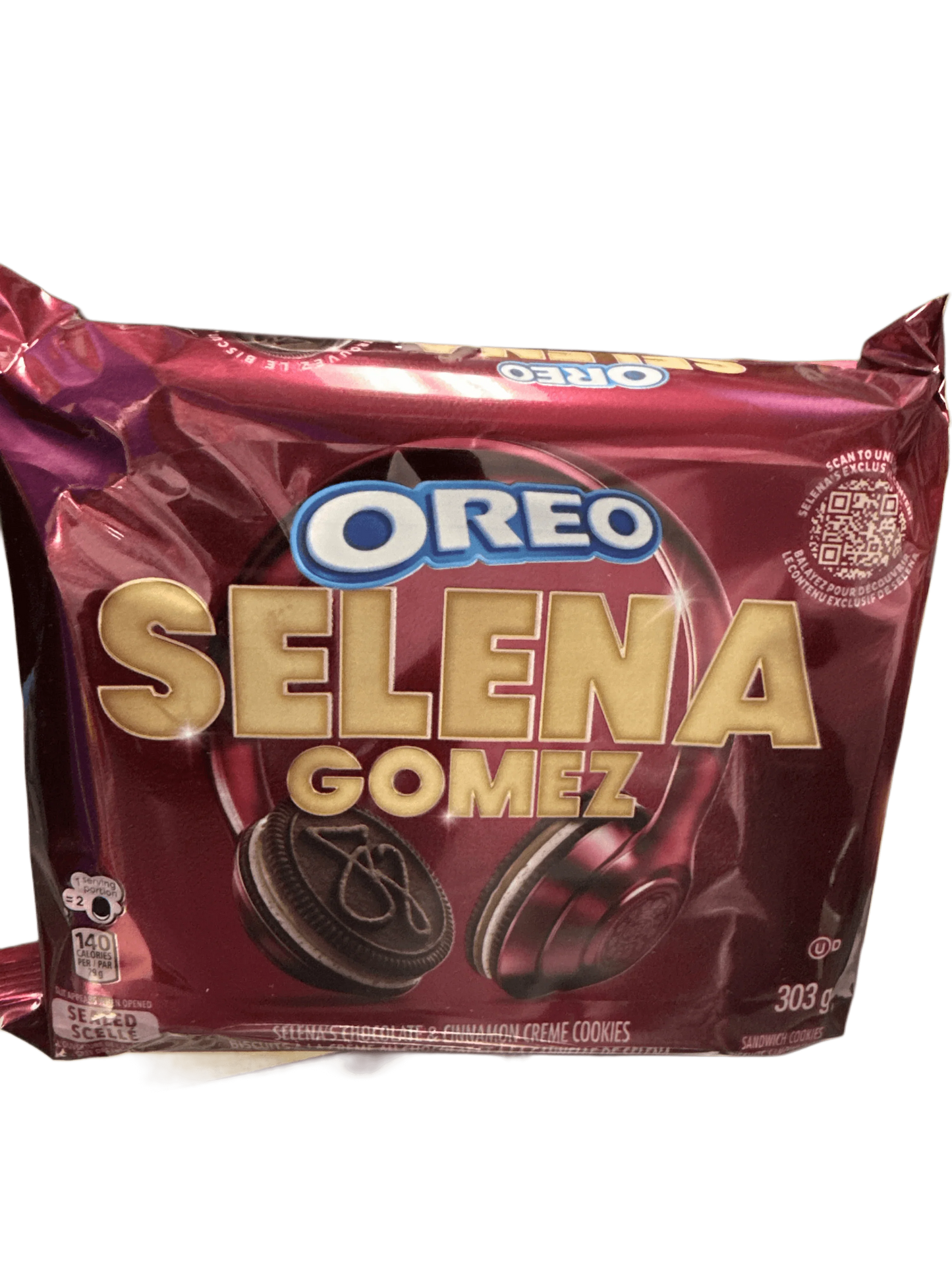Oreo Selena Gomez Chocolate and Cinnamon Cream Cookies 303G - U.S Edition