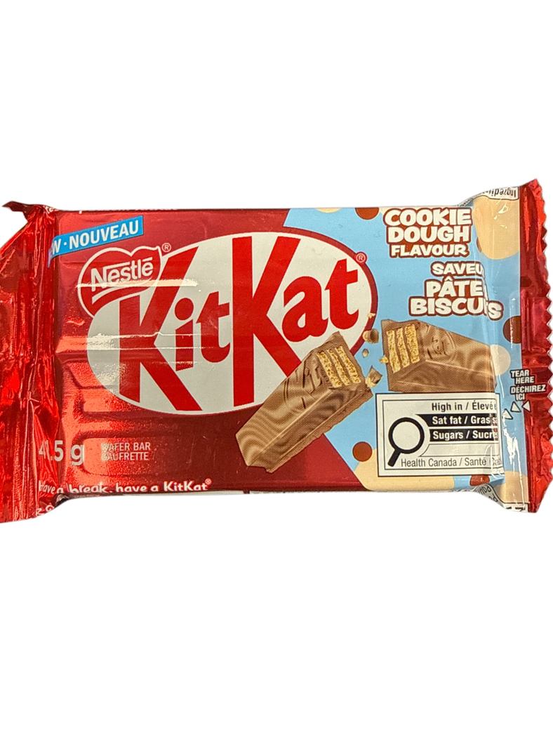 Kit Kat Cookie Dough Flavored Chocolate 41.5G Canadian Edition front package image 3